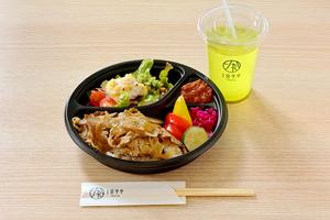 茶美豚のすき丼+冷茶