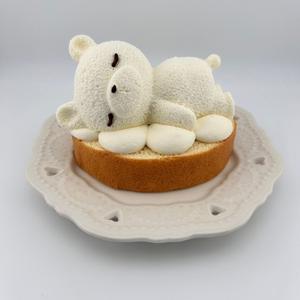 くまのレアチーズムースケーキ
