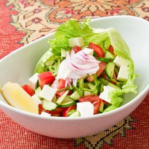 チーズサラダCheese salata