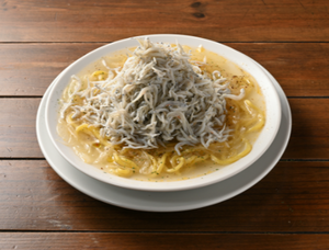 Italian Kitchen VANSAN 釜揚げシラスのスープペペロンチーノ