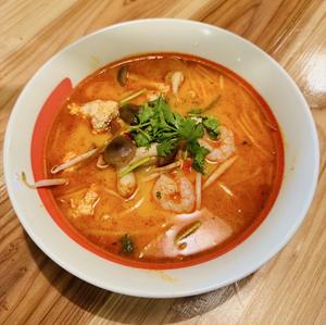 トムヤムクンラーメン