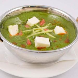 ほうれん草パニールカレー