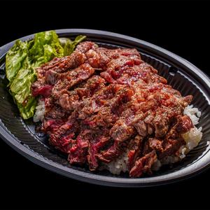 炭酸水付き・肉240gリブロースステーキ丼 |240g Grass-fed beef rib eye rice bowl