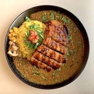 ロースカツキーマカレー