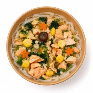 鮭ととうもろこしの彩り米粉うどん(幼児食後期)