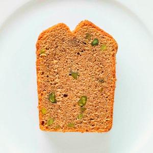 チョコ×山椒×ピスタチオ米粉パウンドケーキ