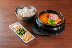 味噌豚純豆腐(スンドゥブ)