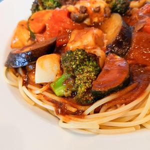 野菜たっぷり！トマトカレーソース