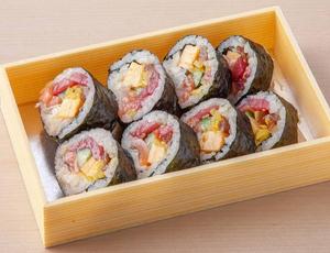 あおい太巻き Thick Sushi Rolls