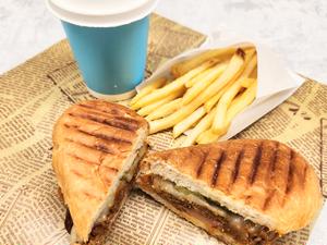 セルドサンド(プルドポーク)とポテト＆ドリンクセット cerdo SANDWICH with potato＆drink