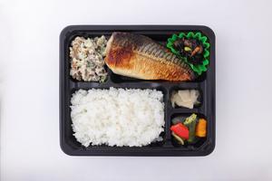 鯖の漬け焼き弁当