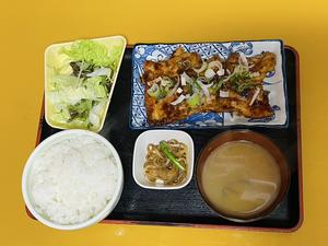 豚カルビコチュジャン焼き定食