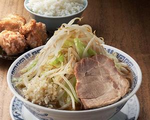 背脂油ラーメン唐揚げライスセット Lard Soy Sauce Ramen Noodles + Fried Chicken + Rice Set