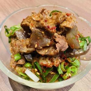 辛辛牛スジ煮込み