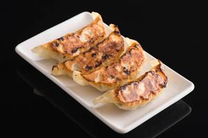 焼き餃子6個