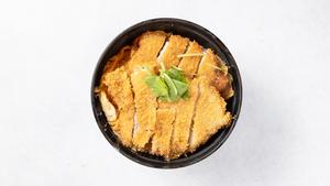 道産もち豚カツ丼