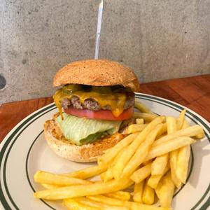 チーズハラペーニョバーガー