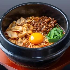 豚肉旨辛麺
