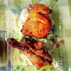 タンドリーチキン 2p Tandoori Chicken