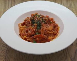 ベーコンのトマトソース スパゲティ ~アマトリチャーナ~ Tomato source Spaghetti with Bacon ~L'amatriciana~