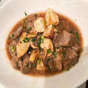 PORK ADOBO 豚肉煮込み
