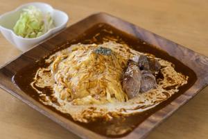 大人気ビーフシチューオムライス