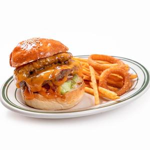 トリプルパティチーズバーガー