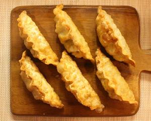 揚げ餃子   Fried dumplings