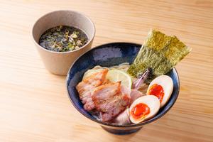 特製鰹昆布水つけ麺