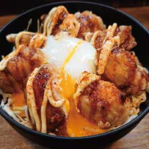 ジョニーのからあげ ジョニから丼 半熟卵あり