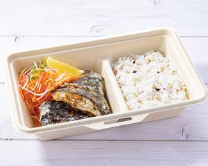 北海道野付産黒カレイの唐揚げ 香味野菜甘酢かけ弁当