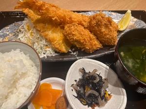 ミックスフライ弁当(カキフライ)
