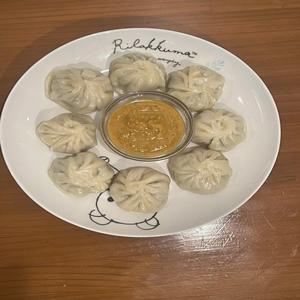 モモMomo 8p