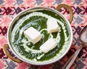 ほうれん草パニール Saag Paneer