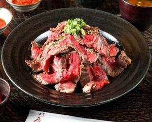 国産牛ステーキ丼 肉2倍