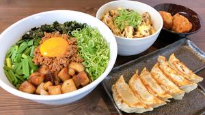 【超豪華】台湾まぜそば・絶品豚マヨ丼・餃子・からあげ2個セット