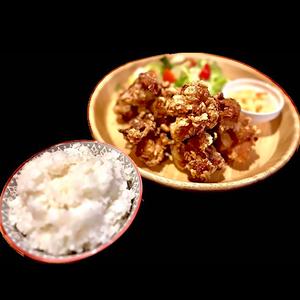 【大満足】鬼盛りコメコチキン弁当