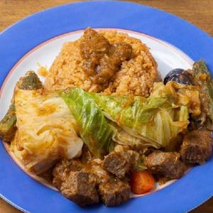 JOLLOF RICE ジョロフライス(西アフリカ風炊き込みご飯)