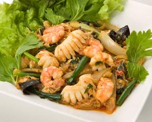 オリエンタルデリ 春雨とシーフードのタイスキ炒め