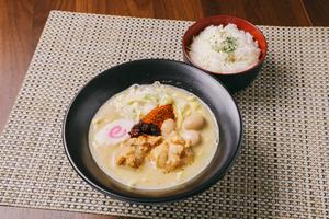 シビ辛鶏ポタージュらーめん追いライス