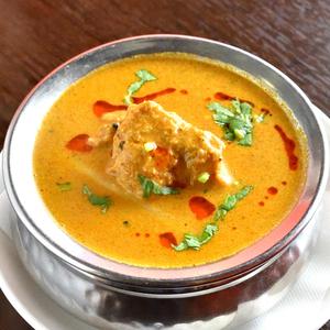 チキンココナッツカレー Chicken Coconut Curry