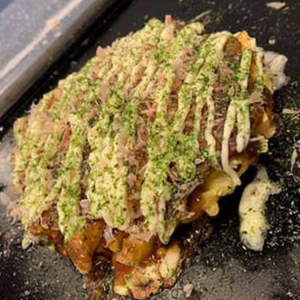 三元豚のバラ肉を使ったモダン焼き
