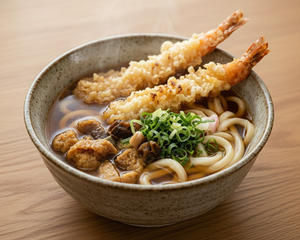 天ぷらかすうどん(海老天2尾)