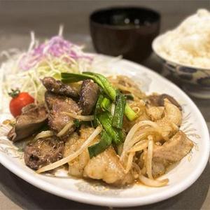 三種のホルモン炒め弁当