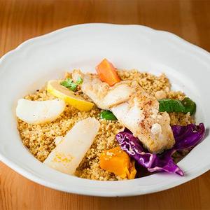 フィッシュクスクス(ミニサラダ付き) Couscous With Fish(+Mini Salad)