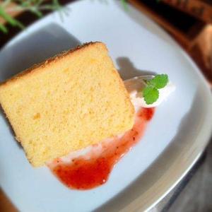 シフォンケーキ(白砂糖不使用)(手作りジャム付き)