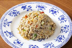 叙府炒飯-挽き肉と四川漬物のチャーハン