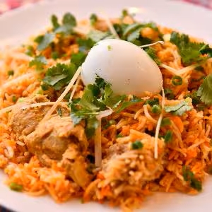 105 チキン ビリヤニ【CHICKEN BIRIYANI】