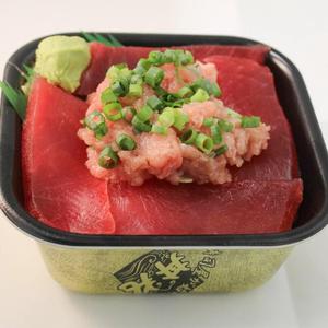 丼丸 まぐろネギトロ丼