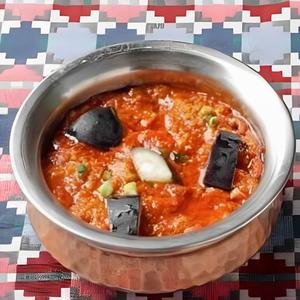 ベイガンマサラ Baigan masala Curry